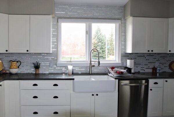 Purchasing Farmhouse Sinks at French Creek Designs, Casper, WY White Fireclay Farmhouse Sink