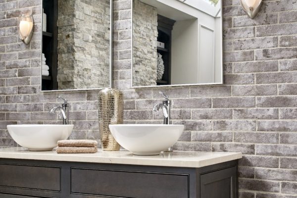 Bathroom Brickstone Wall Tile Accent