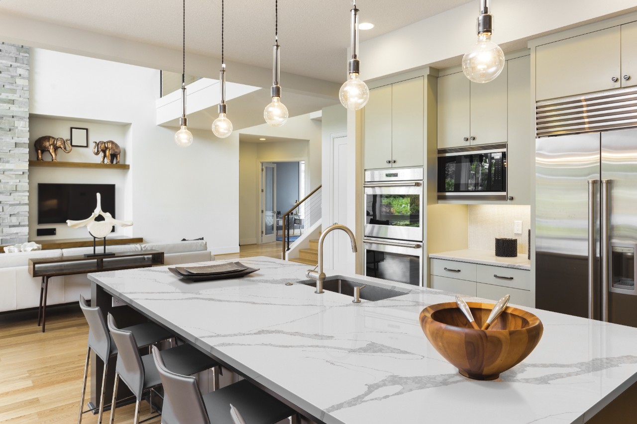 Calacatta Leon Quartz Kitchen Countertops